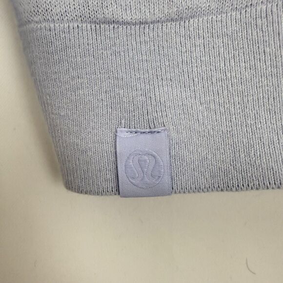 LULULEMON Silk-Blend Crewneck Sweater 6 Pastel Blue Long Slv Lightweight EUC B3 - Picture 4 of 7